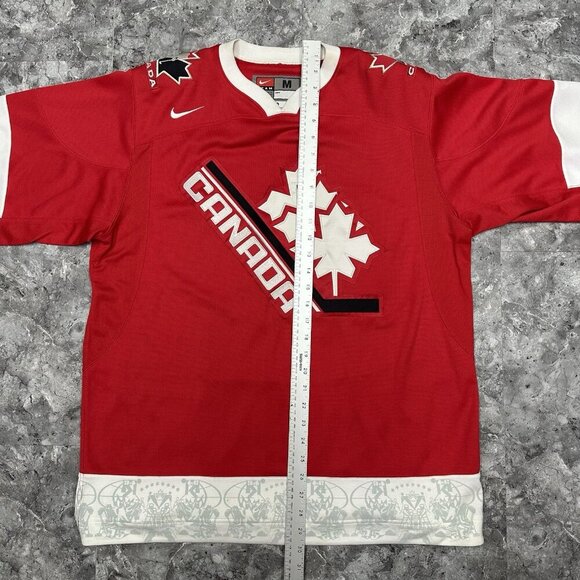Team Canada 2011 World Juniors Alternate Nike Jersey M Red White - Picture 8 of 8